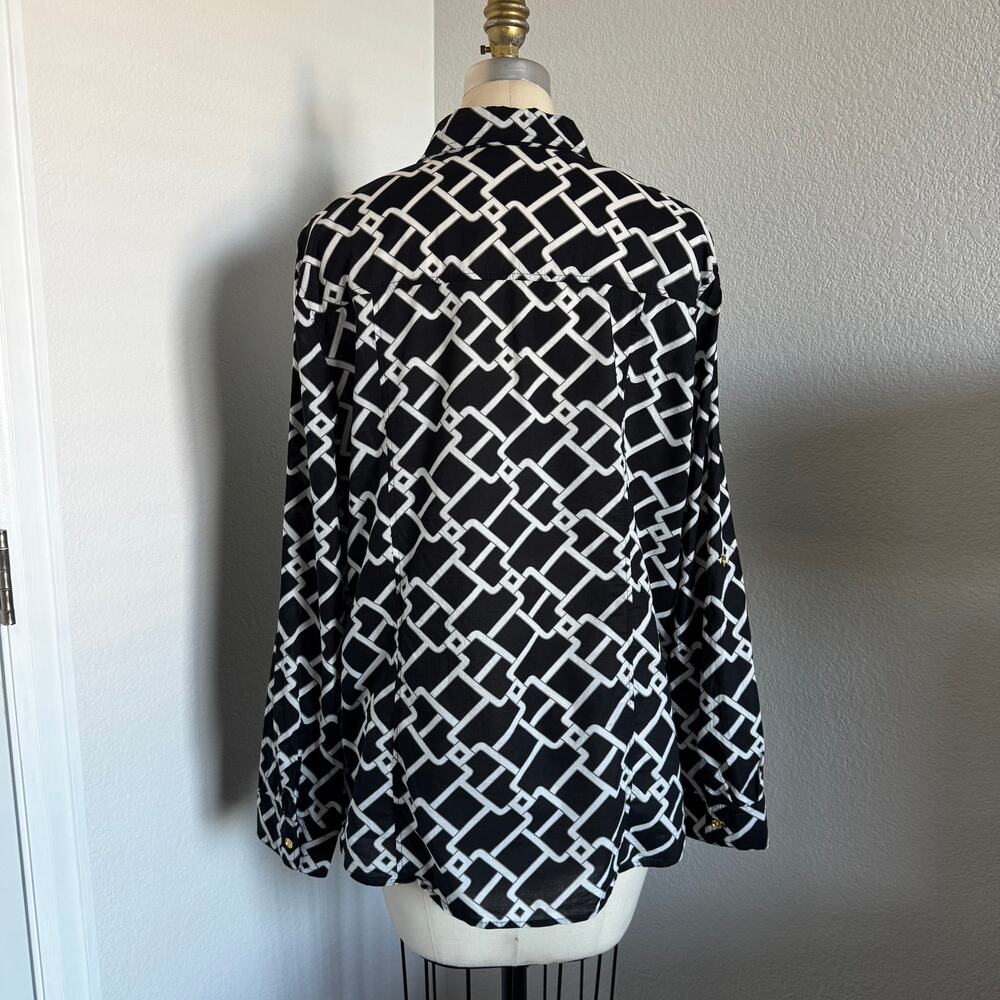 Michael Kors | Black and White Chain Print Blouse size XL - Picture 3 of 12